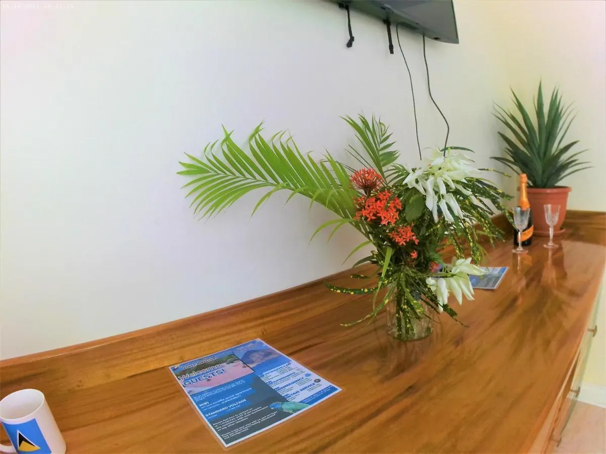Toraille Waterfall Poolside Apartment Soufriere 0*,  Saint Lucia